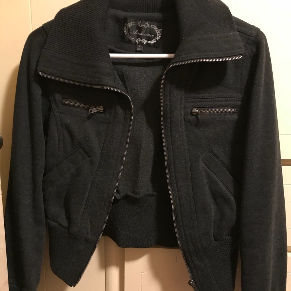 Short jacket